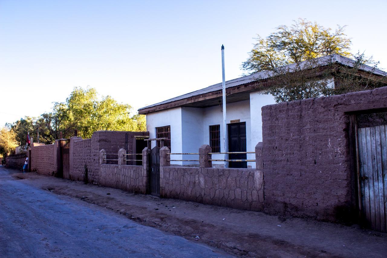 El Yatiri Hotel San Pedro de Atacama Exterior photo